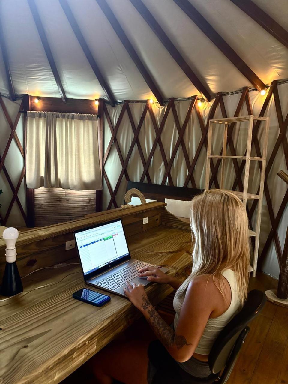 Nomades Vibe Da Ilha - Adventure Hostels & Coworking Florianópolis Екстериор снимка